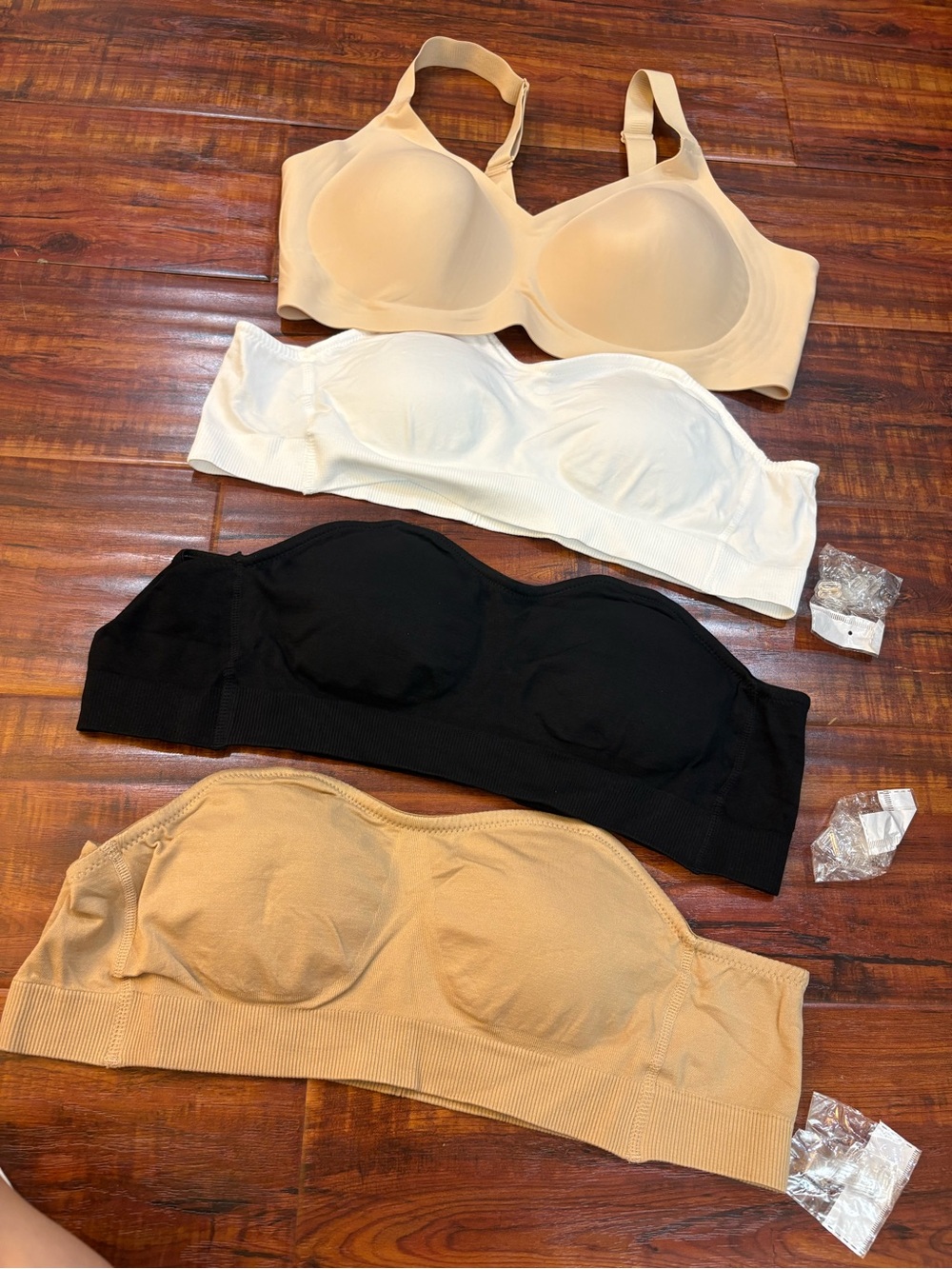 NWOT Seamless Wireless Comfort Bra Bundle - size 3XL